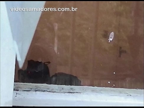 ❤️ Gizon hunkigarria bere neska-laguna beste mutil batekin ikusten, putz-bideo bat grabatzen bikotea molestatu gabe ❤️❌ Kalitatezko pornoa gurean eu.tubsexercom.ru ❌️❤