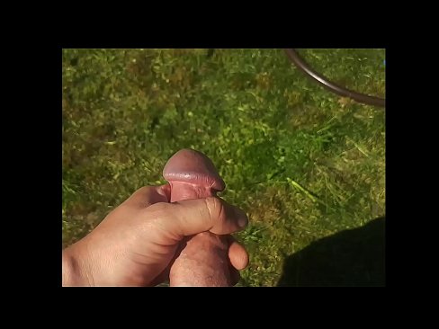 ❤️ Hottie beroa bere pussy arrosa izorratu egiten du eta udako lorategi batean squirt batekin esperma egiten du ❤️❌ Kalitatezko pornoa gurean eu.tubsexercom.ru ❌️❤