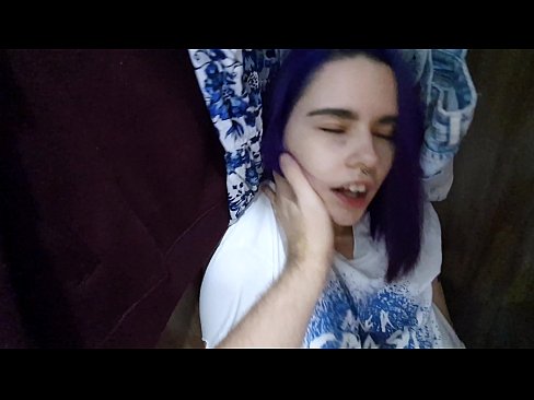 ❤️ Nire ahizpa armairuan aurkitu eta lagundu zion esperma ❤️❌ Kalitatezko pornoa gurean eu.tubsexercom.ru ❌️❤